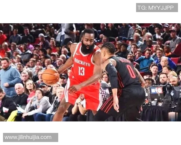 火箭队与猛龙队激战11月15日NBA精彩对决引发球迷热议 火箭队与猛龙队激战11月15日NBA精彩对决引发球迷热议