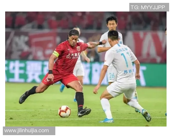 恒大与汉堡精彩对决比赛视频回顾及精彩瞬间分析