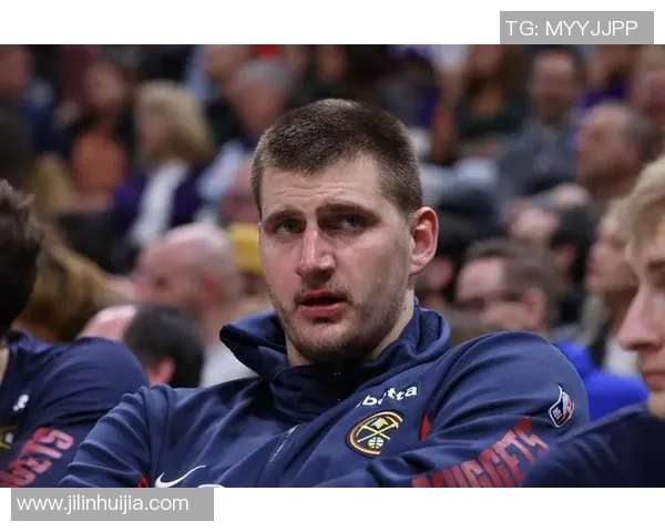 尼古拉约基奇:篮球场上的天才与传奇之路探索 尼古拉约基奇:篮球场上的天才与传奇之路探索