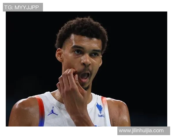 文班亚马法国队首战大放异彩砍下27分引发NBA球探热切关注